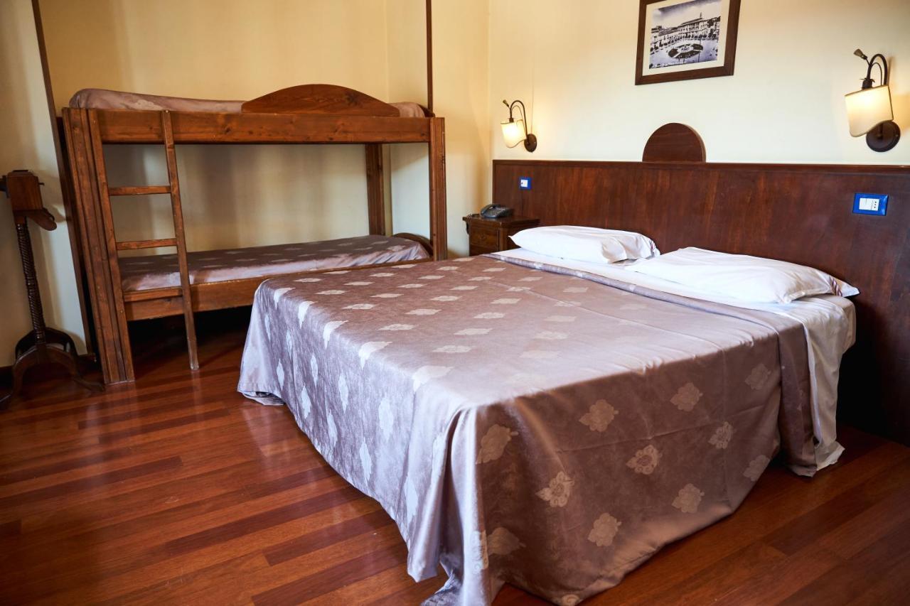Hotel Max Aversa Dış mekan fotoğraf