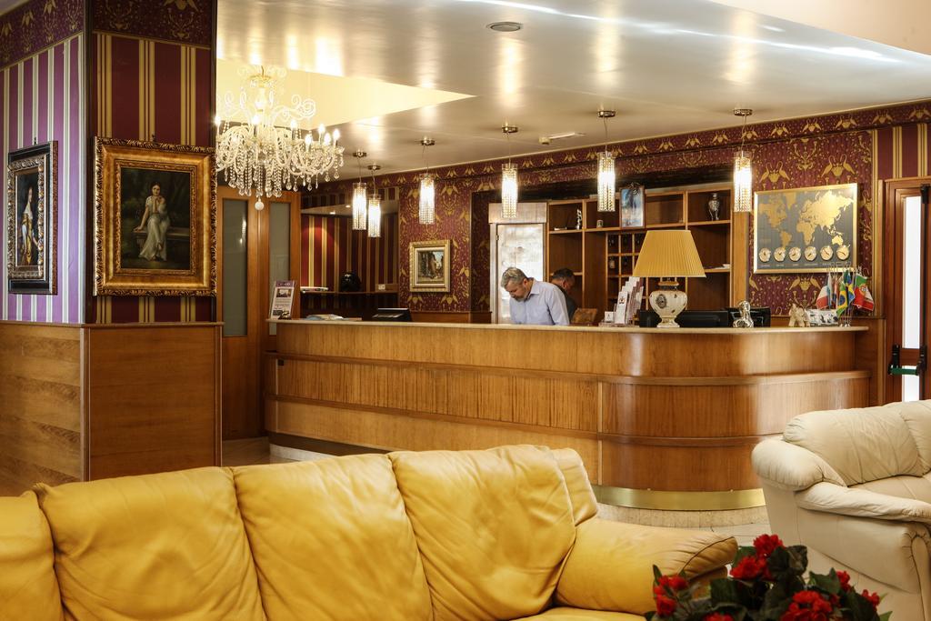 Hotel Max Aversa Dış mekan fotoğraf