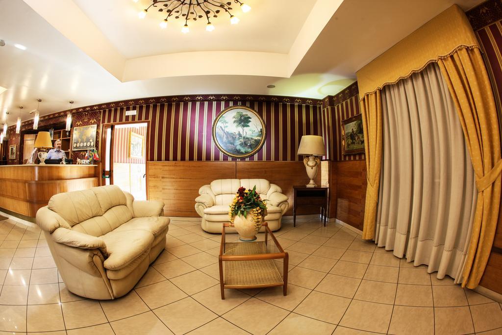 Hotel Max Aversa Dış mekan fotoğraf